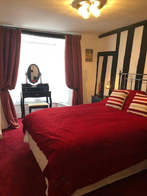 Church View Holiday Let - Central Rye - Sleeps 6 Екстериор снимка